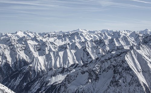 Bergpanorama im Winter